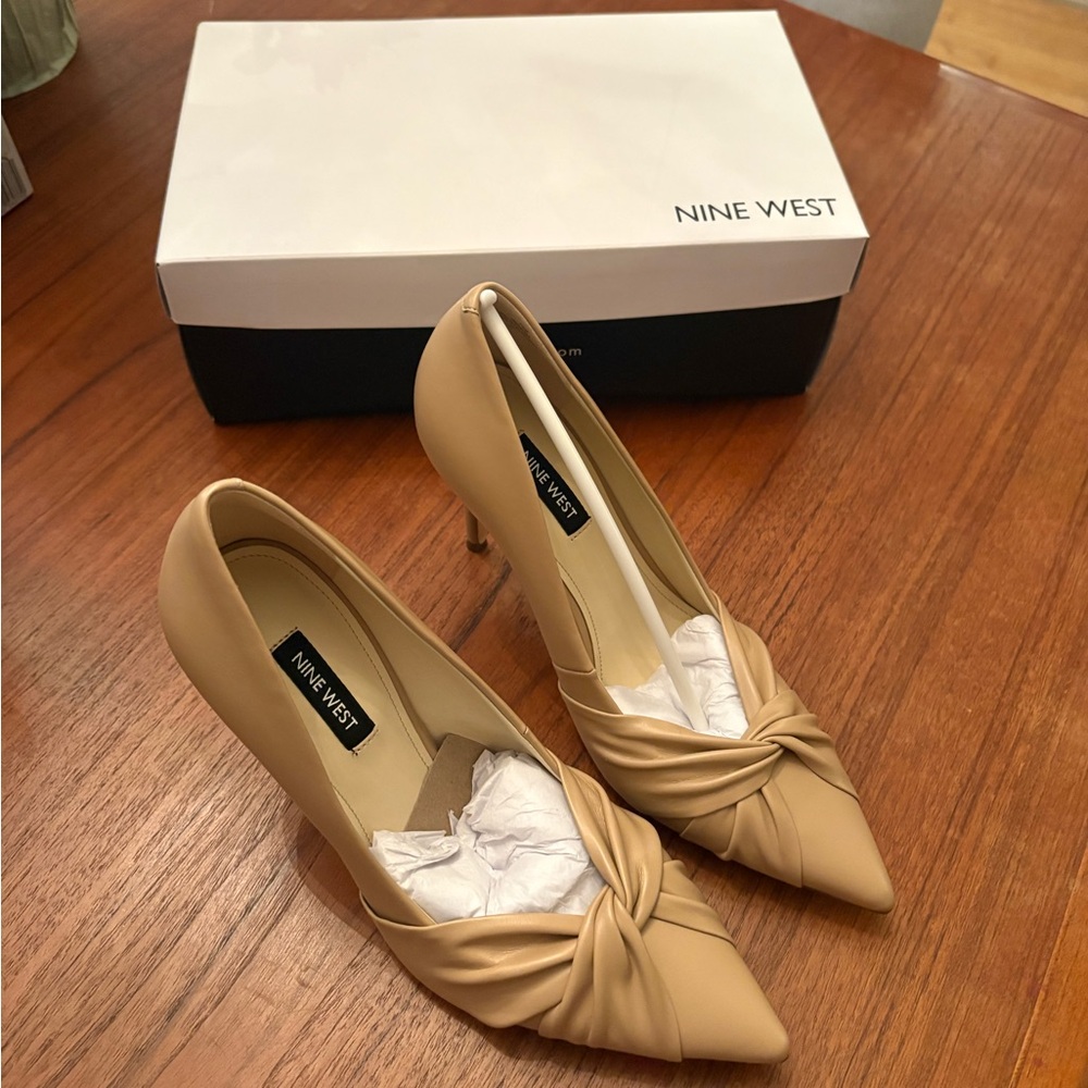 Nine West Beige Heels with Knot Detail